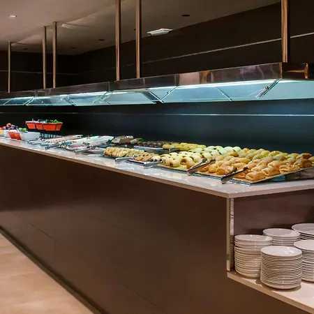 Cabot Cap De Mar Hotel 4*